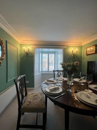 Pass the Keys Stunning 17th century 3 bedroom cottage