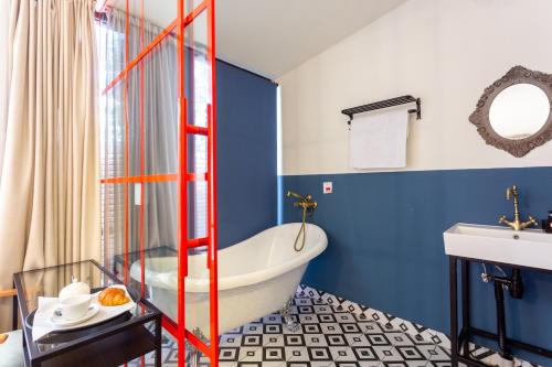 Shota Rustaveli Aparthotel - 트빌리시