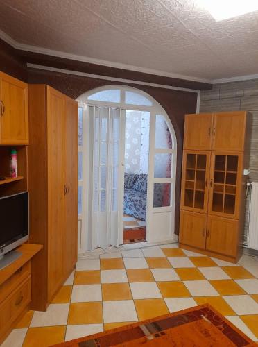 Gyongyvirag Apartment in Szátok