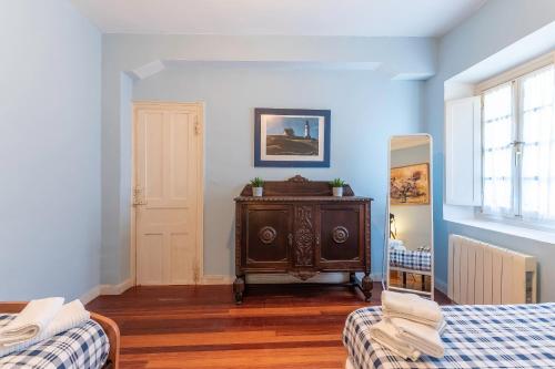  Antigua casa de escritor junto a la playa in Mundaka