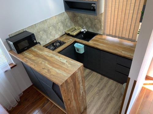 Kitchen, The LAKE HOUSE in Chambarak