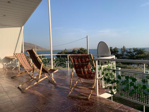 Balcony/terrace, The LAKE HOUSE in Chambarak