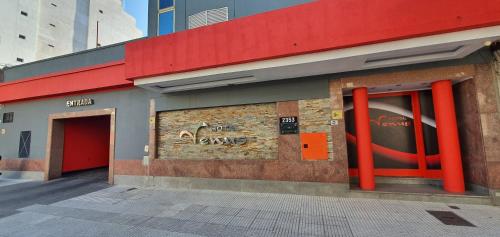 Ieeja, Hotel Venus in Villa del Parque