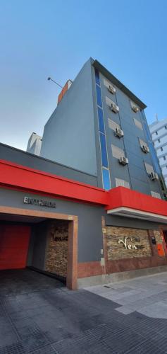 Ieeja, Hotel Venus in Villa del Parque