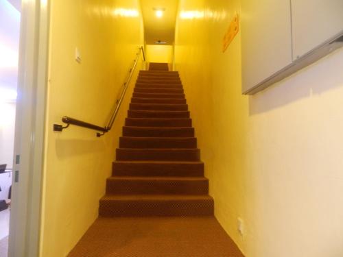 马六甲拉雅黄色庄园酒店