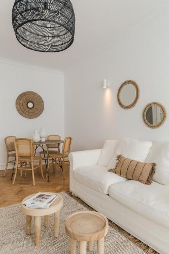 Casa Boma Lisboa - Shining & Spacious Apartments With Balcony - Alvalade I - image 5