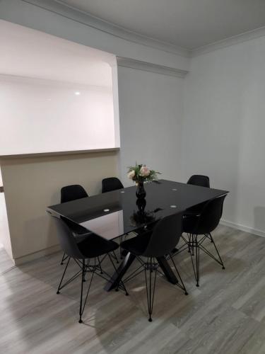 PERTH CBD APARTMENTS - image 3