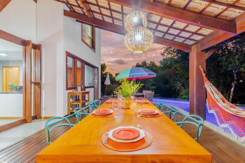 Erkély/terasz, PF05 Casa Alto Padrão 05 Suítes - Praia do Forte (PF05 Casa Alto Padrao 05 Suites - Praia do Forte) in Costa Do Sauipe