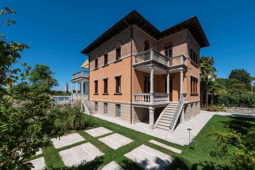 Ca' delle Contesse - Villa on lagoon with private dock and spectacular view - Accommodation - Venice-Lido