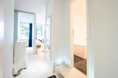 Komplette 2 Zimmer Wohnung Zentral neben Oktoberfest, Monaco di Baviera (foto 9)