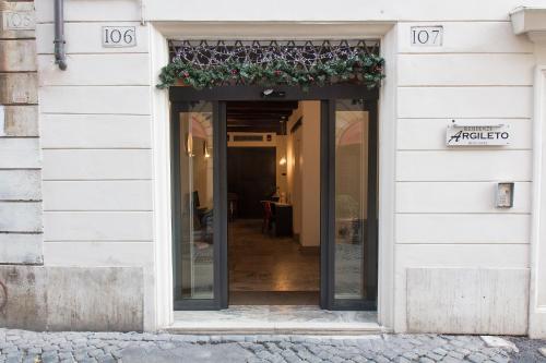 Argileto Terra, Rome