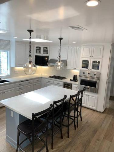 Spacious 4 Bedroom 3.5 Bath in Coronado in San Diego, USA