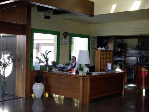 Hotel Corone - Caerano di San Marco