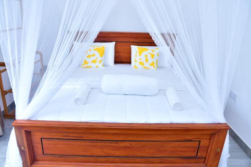 Deluxe Room image 10
