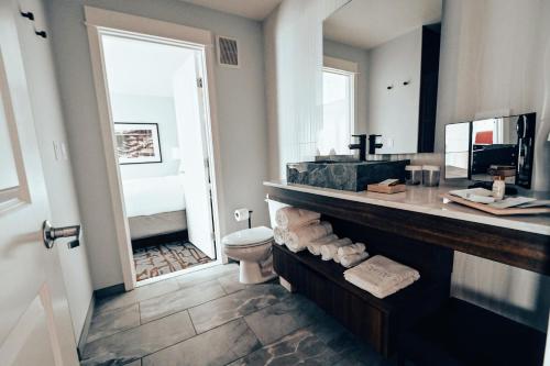 Cannery Pier Hotel & Spa