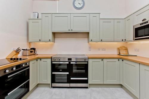 Dalnaglar Castle in Blairgowrie