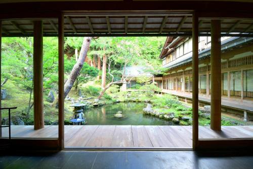 高野山 宿坊 龍泉院 -Koyasan Shukubo Ryusenin-