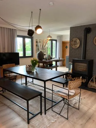 DAS ERWIN Design-Bungalow (Nähe Velden/Wörthersee) in Sankt Jakob im Rosental, Österreich