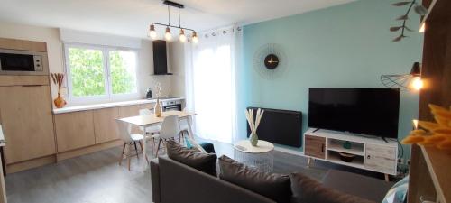 Scandy Appart - T2 cosy tout confort, balcon parking, vue - Location saisonnière - Saint-Priest