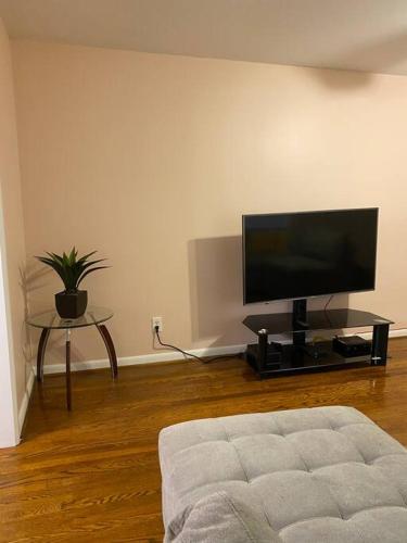 Beautiful Home Near Braves stadium&Atl united Fc in Marietta, USA