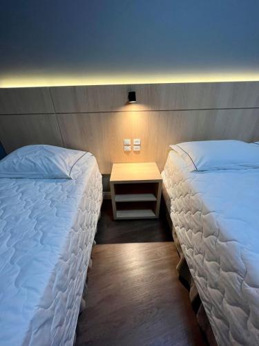 Superior Double or Twin Room with Sea View image 3