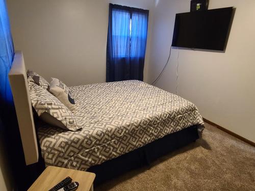Swin Housing - nightly weekly and monthly rentals - main image