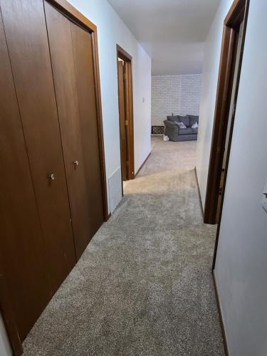 Swin Housing - nightly weekly and monthly rentals - image 2