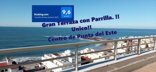 Penthouse Céntrico con Vista al Mar, Parrilla Privada y Terraza Espaciosa
