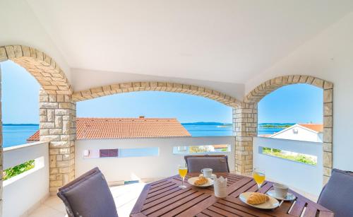 Apartments by the sea Zdrelac Pasman - 15911 - image 5