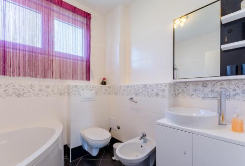 Apartments with WiFi Split - 15923 - image 9