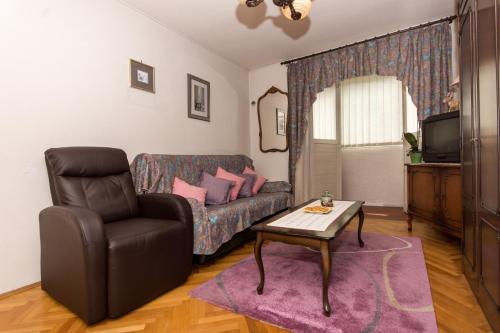 Apartments with WiFi Split - 15958 - image 7