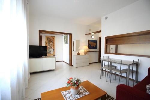 Appartamento Bicamere Ceccato - Apartment - Montecchio Maggiore