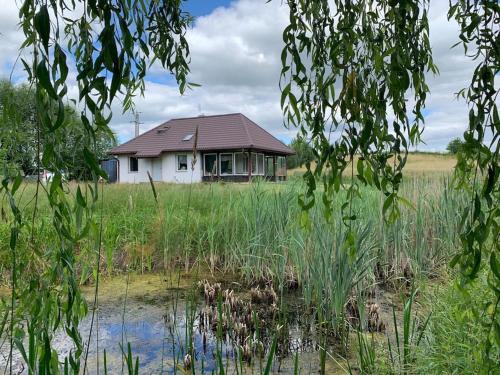 . Uroczy dom na Mazurach Jezioro Dybowskie