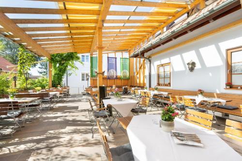 Hotel Neuwirt --Open Restaurant-- - image 13