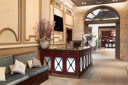 カタロニア プエルタ デル ソル