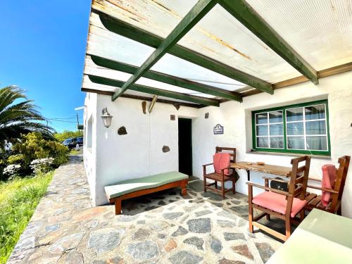 Casa rural con barbacoa, terraza y vistas al Mar en Isora