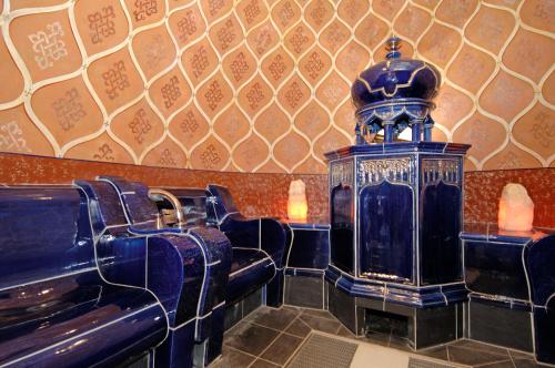 Hotel Edelweiss - image 7