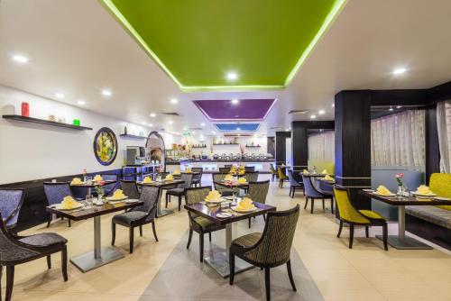 مطعم, فندق مينا الناصرية الرياض (Mena Hotel Nasiriah Riyadh) in السويدي الغربي