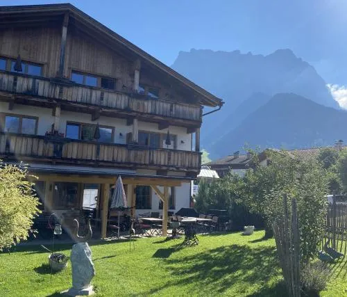 Hotel zum Urviech -Erwachsenenhotel- in Ehrwald, Österreich
