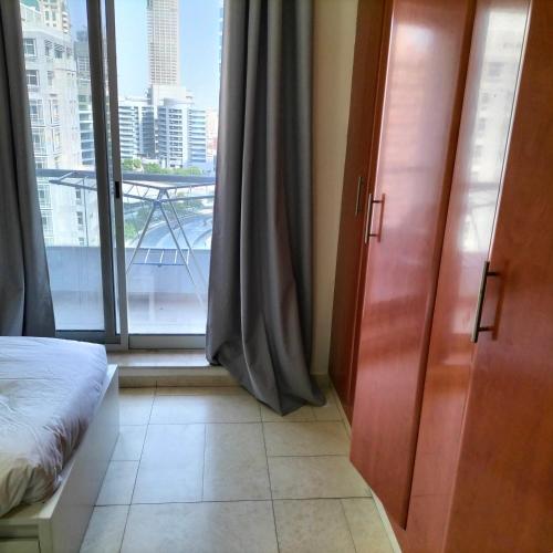 Amazing apartment 2 bed rooms in Tecom 6 pax, Dubái (foto 10)