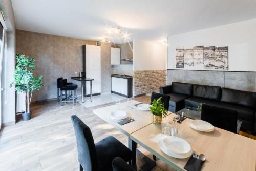 Apartamenty Katowice by Lantier - Swimming Pool Zone 2