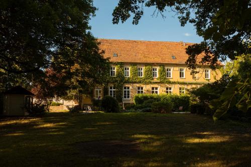 Gutshauszimmer Neu Gaarz in Neu Gaarz