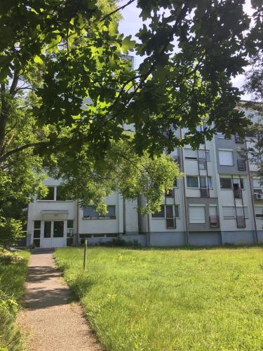 ทัศนียภาพภายนอกโรงแรม, Studio Florens in จอซเซฟ อัตติลา ฃาโกเตเลป