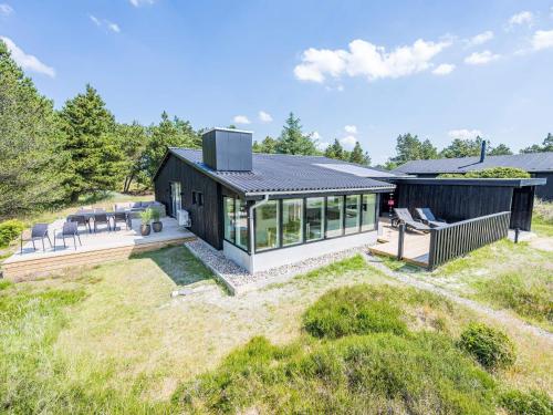  Holiday home Henne XV, Unterkunft in Henne Strand