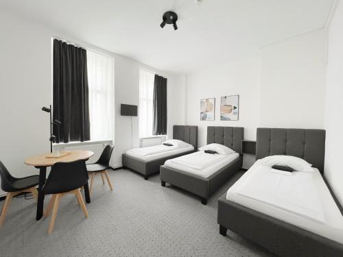 Hotel Pension Intervarko - image 5