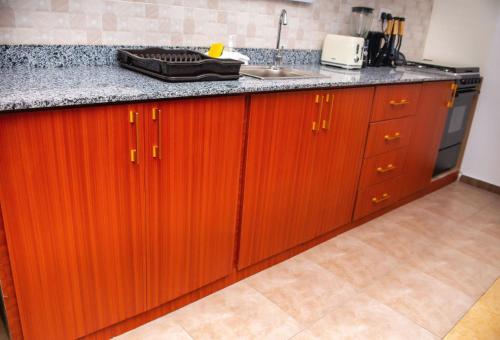 William Ofori-Atta Fie in เทซาโน