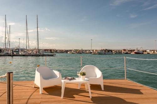 Terraza/balcón, AQUA RESORT GIULIANOVA - Houseboat Experience in Giulianova