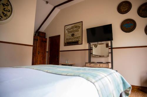 388958752 South Causey Inn