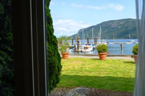 Oceanfront Suites at Cowichan Bay in Cowichan Bay, Canada
