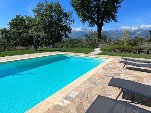 Swimming pool, Agriturismo Colpo di Fortuna in Gualdo